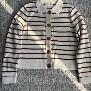 Sezane Betty Cardigan
Color: Ecru / Came
Size : XXS